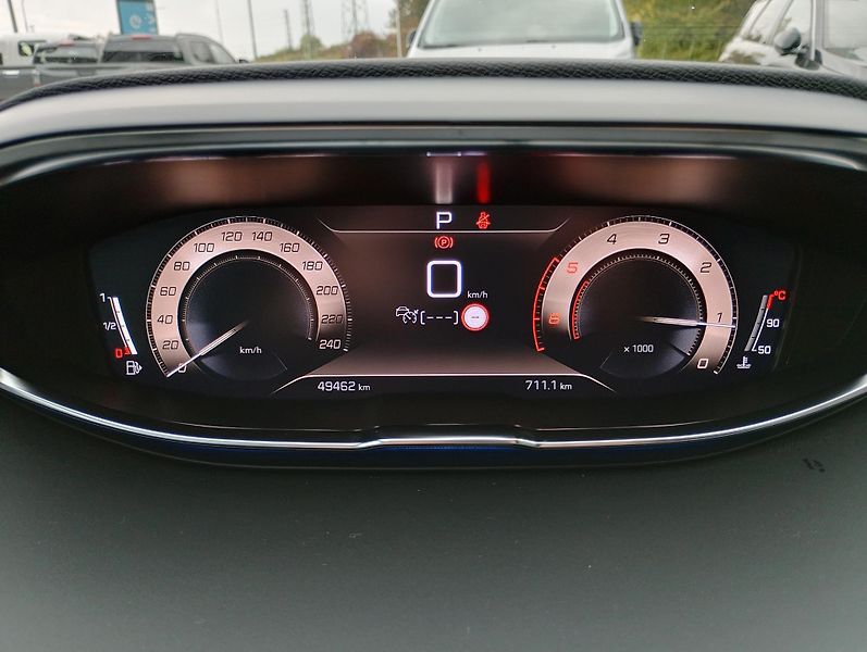 Peugeot 3008 (2021) GT 1.5 BlueHDi 130 S&S EAT8 - fotka 19 z 26