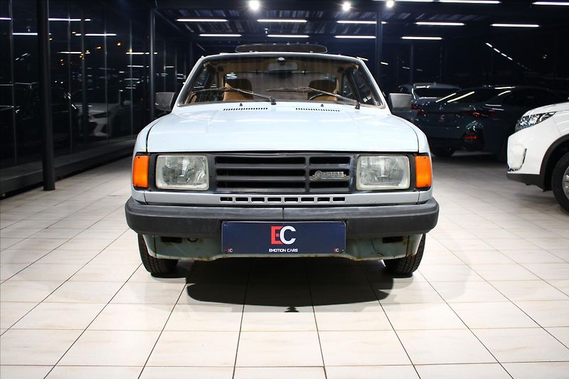 Škoda 130 Rapid 5 Speed 1.Maj / ČSR - fotka 2 z 29