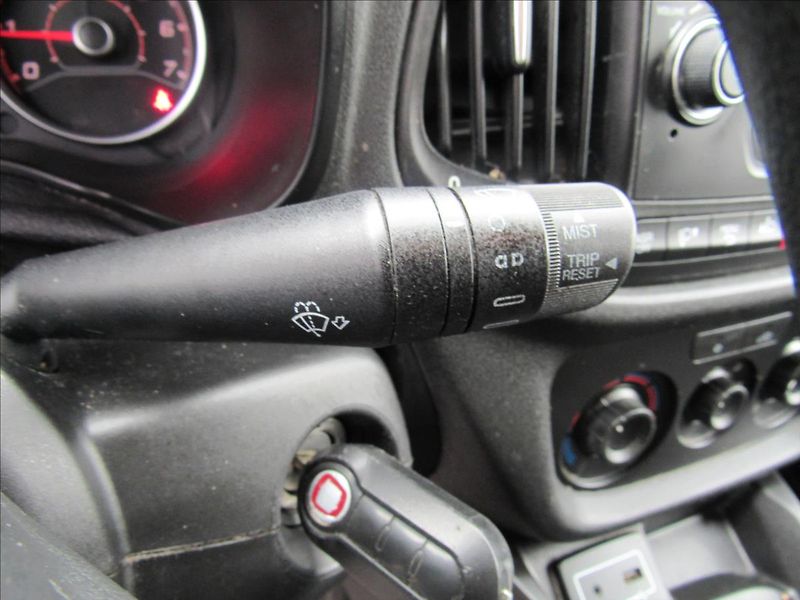 Fiat Dobló 1,6 JTD 74 kW - fotka 18 z 29
