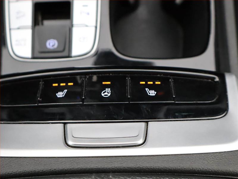 Hyundai Tucson (2020) 1.6 T-GDI 48V MHEV, Automat - fotka 18 z 22