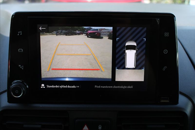 Opel Combo 1,2 T  ČR,1.MAJITEL,INNOVATION - fotka 12 z 34