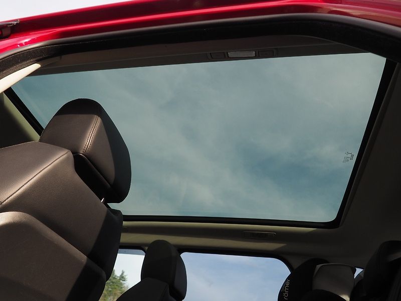 Land Rover Range Rover Evoque (2013) SD4, 4x4, Automat, Panorama - fotka 39 z 41