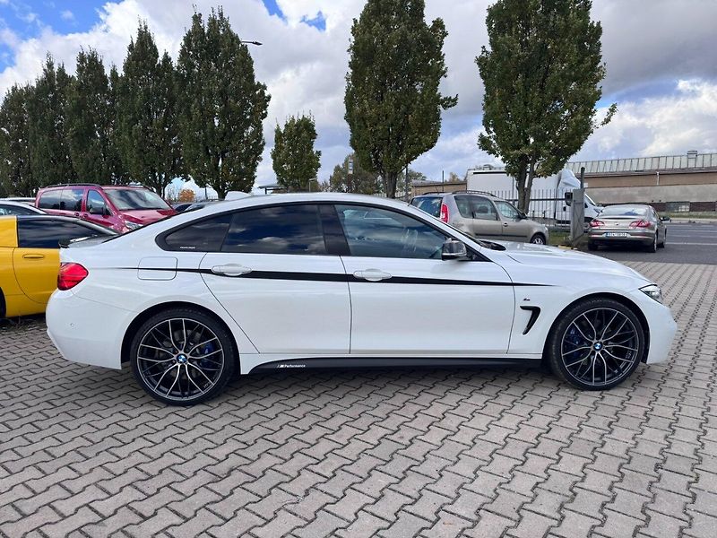 BMW Řada 4 (2016) 420D 2,0 135KW XDRIVE MPACKET - fotka 5 z 50