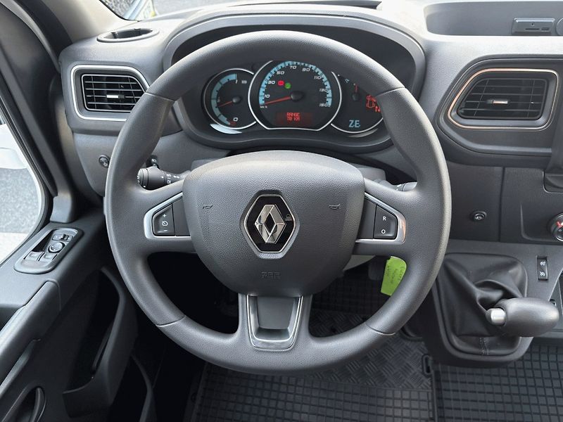 Renault Master (2024) L3H1P3 R75 E-Tech elektrický P - fotka 10 z 11