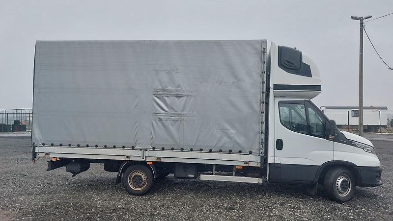Iveco Daily (2022) 35S18 - fotka 3 z 28