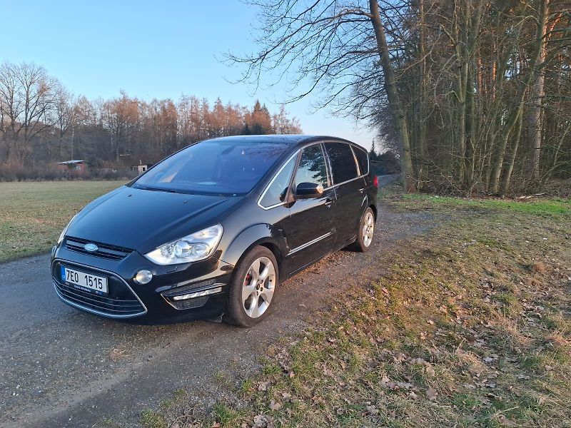 Ford S-MAX (2012) 2.0TDCi 170 - fotka 1 z 22