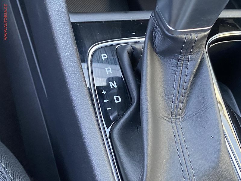 Hyundai Tucson (2021) 1.6 T-GDi 48V, ČR, Smart, AT - fotka 17 z 23