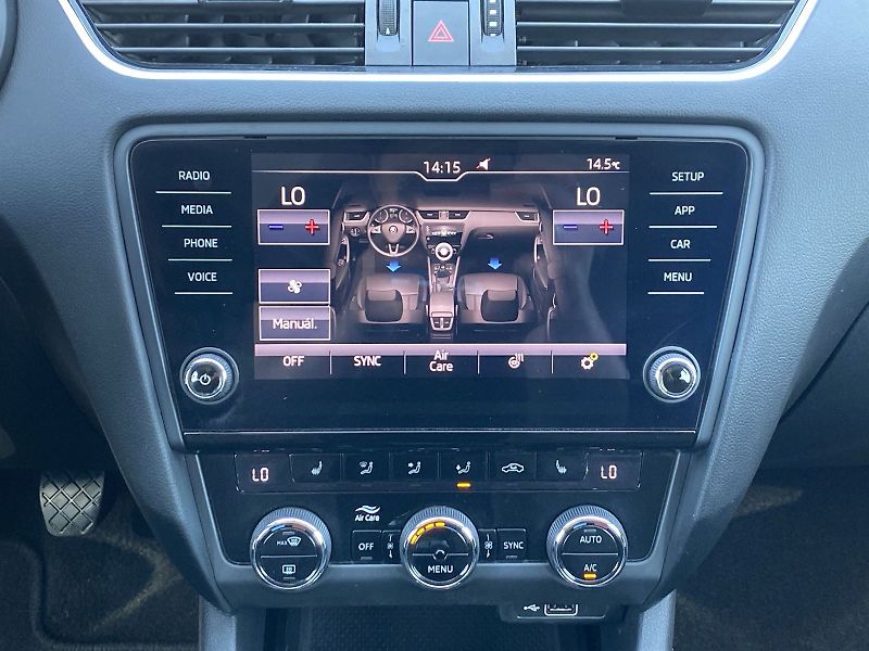 Škoda Octavia (2019) Combi 1.5 TSI Style - fotka 14 z 31