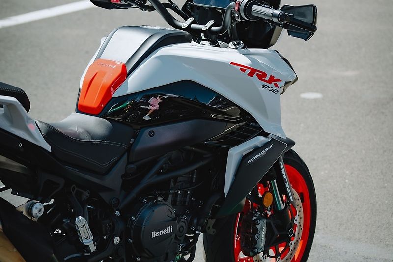 Benelli TRK 902 STRADALE SKLADEM   0,9 - fotka 3 z 11