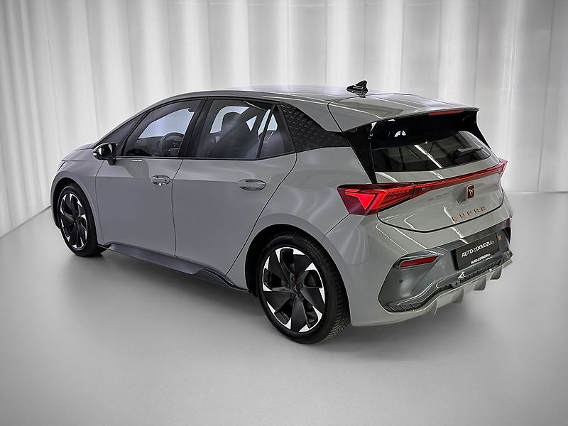 Cupra Born 150 KW / 58 KWH, ACC, LANE, FR - fotka 4 z 23