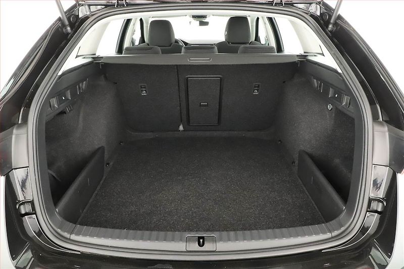 Škoda Octavia (2023) Style 2.0 TDI - fotka 19 z 20