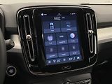 Volvo XC40 B4 DARK PLUS AUT  - náhled 43