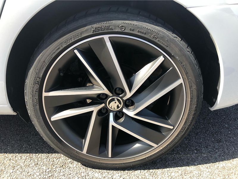 Škoda Rapid 1.4 TSI DSG7°  STYLE - fotka 14 z 29