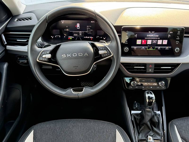 Škoda Scala Top Selection 1,0 TSI 85 kW 7° - fotka 11 z 34