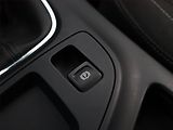 Peugeot 2008 (2021) Allure 1.2 PureTech, Automat - náhled 23