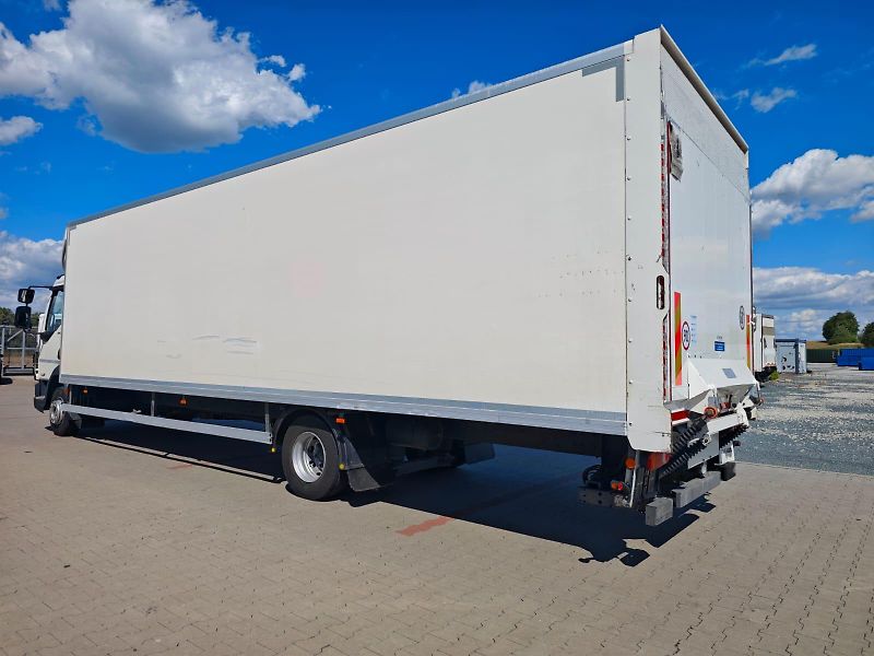 DAF LF 210, 21 palet, čelo - fotka 6 z 26