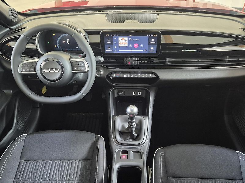 Fiat 600 (2026) 1.2 Street Turbo 100k MT6 - fotka 6 z 7