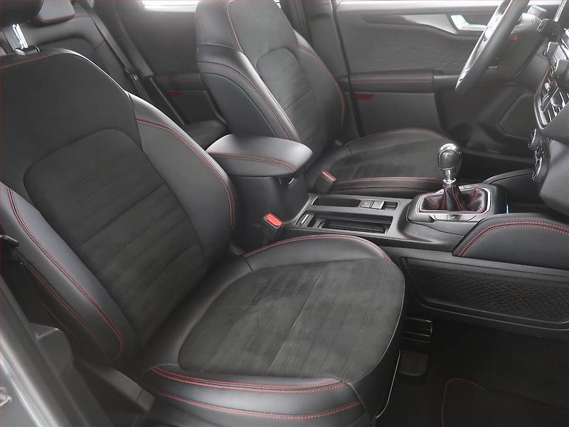 Ford Kuga (2021) ST-Line 1.5 EcoBoost - fotka 9 z 24
