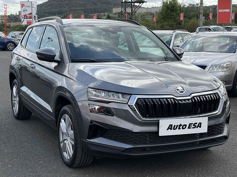 Škoda Karoq (2025) 1.5 TSI, Selection - fotografie inzerátu