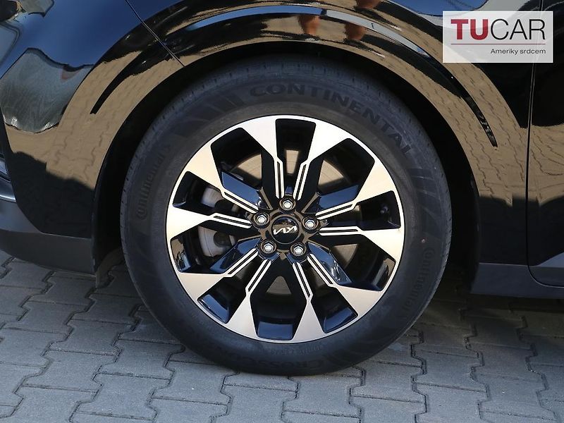 Kia Carnival (2022) 2.2 Diesel Automat 6+3 místa - fotka 10 z 30