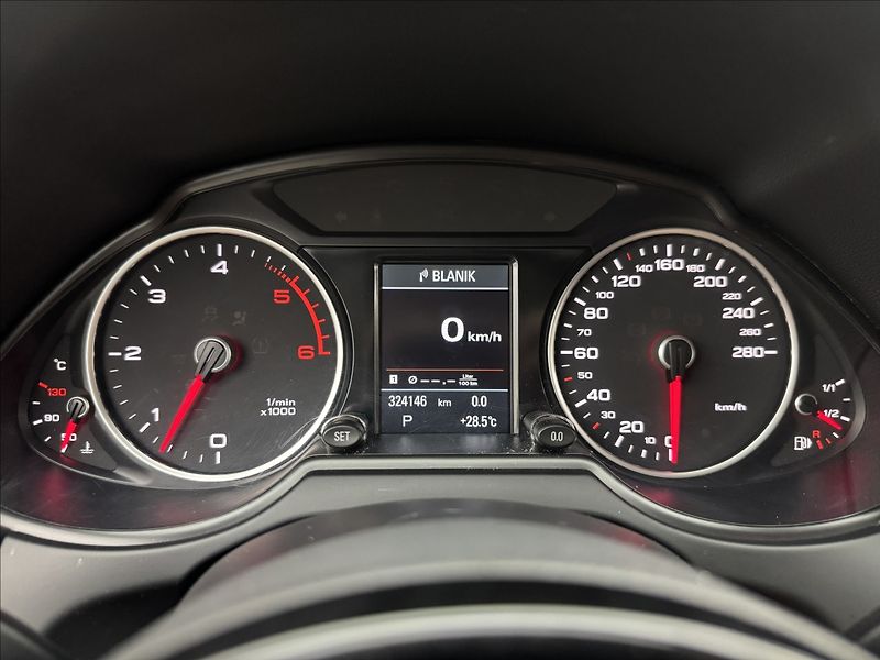 Audi Q5 3,0 4X4 EXCLUSIVE ROZVODY APOD - fotka 14 z 55