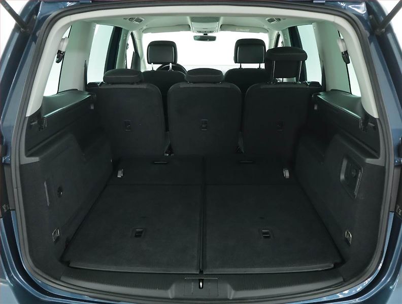 Volkswagen Sharan (2016) 1.4 TSI, 7 míst, Serv.kniha - fotka 13 z 18