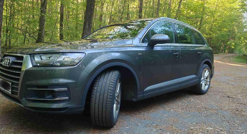 Audi Q7 (2015) - fotka 4 z 20
