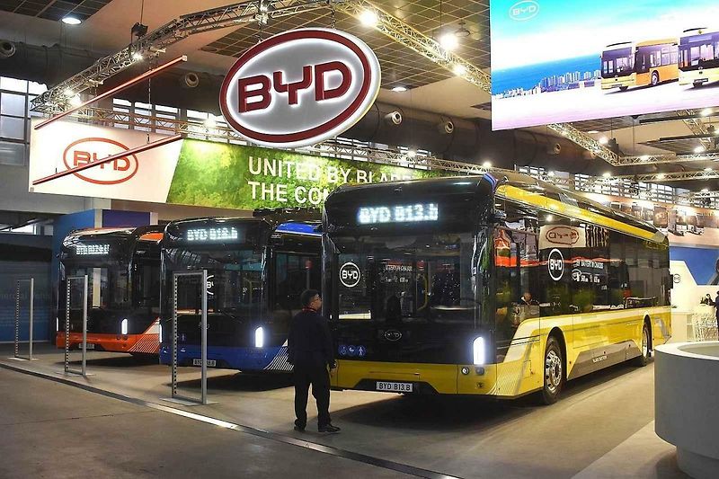 Claudio Passerini na veletrhu Bussworld.