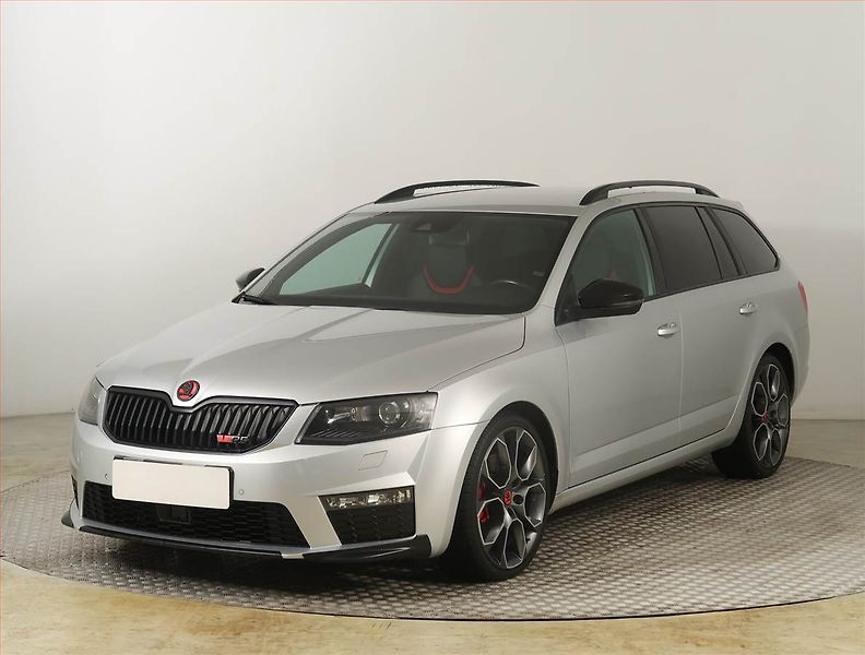 Škoda Octavia (2016) RS 2.0 TDI 4x4 DSG, Automat - fotka 2 z 24