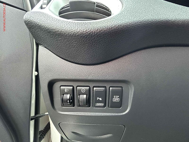 Renault Koleos (2009) 2.0 dCi 4x4, ČR, autoAC - fotka 13 z 18