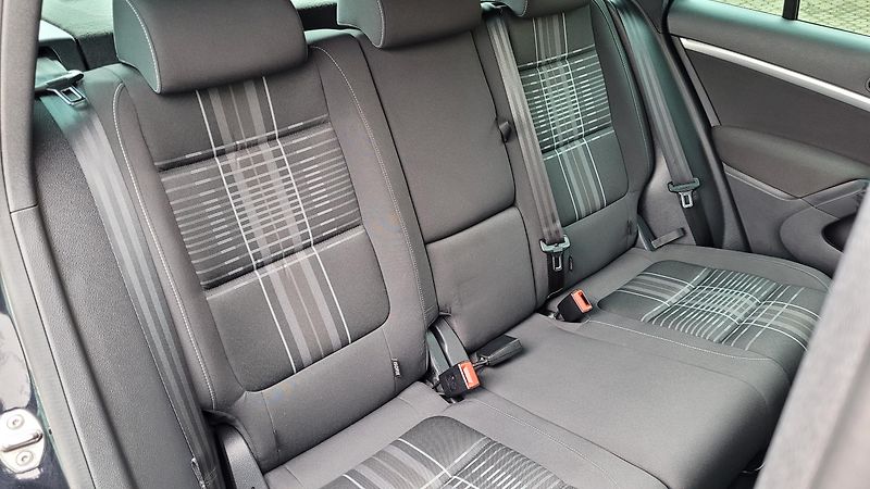 Volkswagen Tiguan (2016) 2,0TDi 110kW Lounge  - fotka 15 z 43