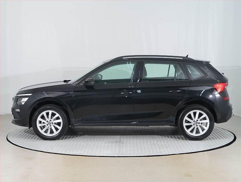 Škoda Kamiq (2025) 1.0 TSI - fotka 3 z 25