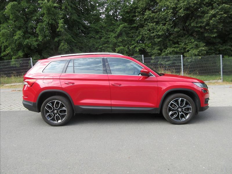Škoda Kodiaq 2,0 TDi 140Kw, DSG, Tažné, Nov - fotka 10 z 40