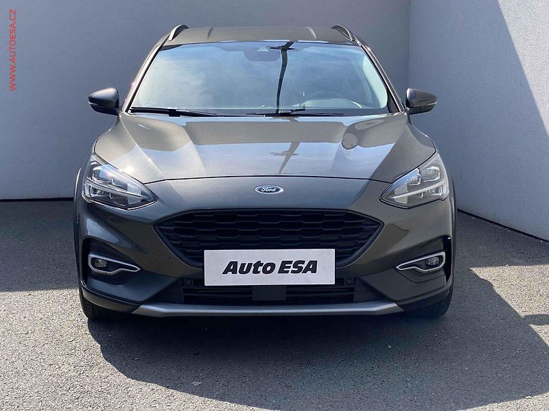 Ford Focus (2019) 1.0EB, Active, AT, LED, navi - fotka 2 z 19