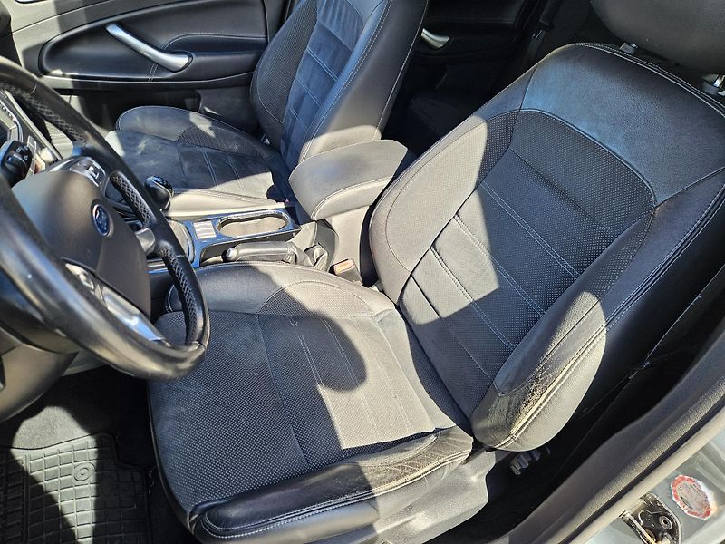 Ford Mondeo (2008) 2L TDCI 103KW, MAX VÝBAVA  - fotka 12 z 31