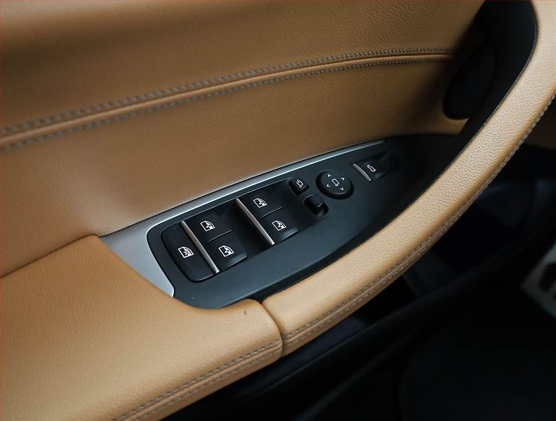 BMW X4 (2019) M Paket X xDrive25d - fotka 17 z 19