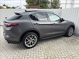 Alfa Romeo Stelvio 2,0 T 206kW Q4 AT8 ZF 4X4 - náhled 13