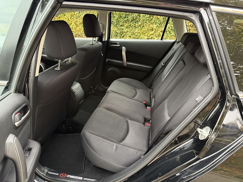 Mazda 6 2.0 Exclusive - fotka 20 z 32