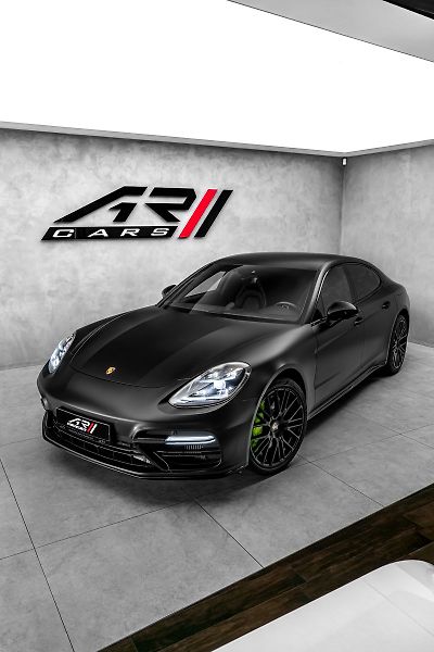 Porsche Panamera Turo S E-Hybrid Sport Chrono P - fotka 8 z 23