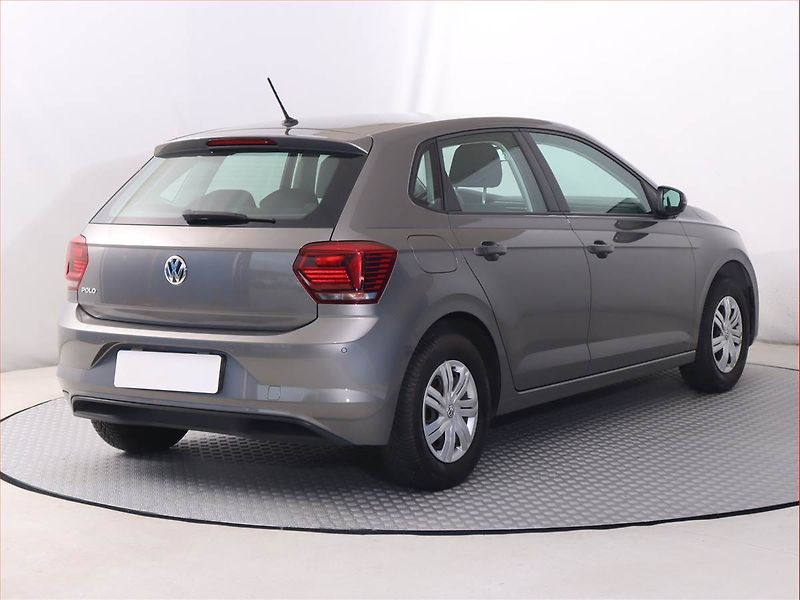 Volkswagen Polo (2020) 1.0 TSI, Park. senzory - fotka 5 z 18