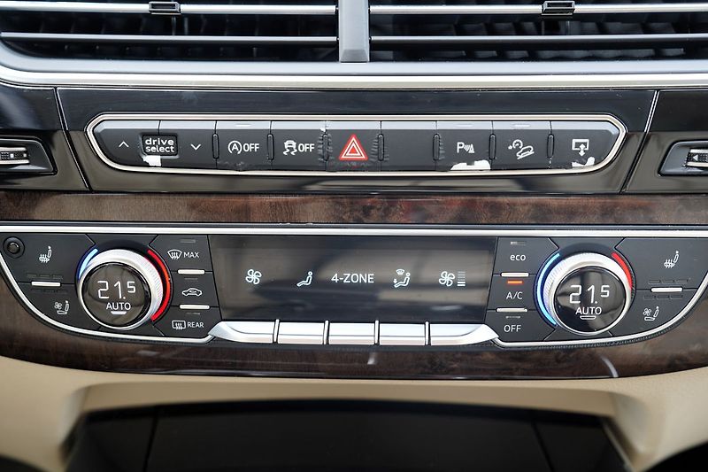 Audi Q7 3.0 TDI 200 kW/Q/7míst - fotka 39 z 49