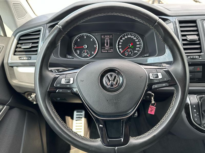 Volkswagen Multivan 2,0 TDI / 146 kW PanAm 4MOT DS - fotka 19 z 26