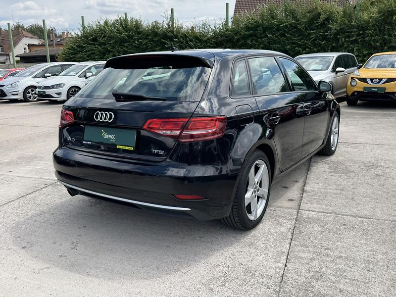 Audi A3 - fotka 2 z 12