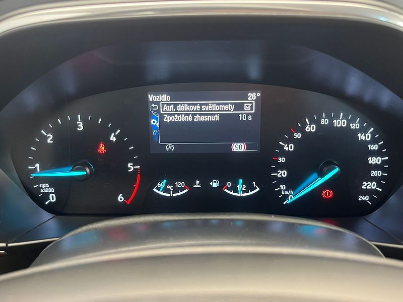 Ford Focus 2.0 EB Titanium manuál 110kW - fotka 60 z 76