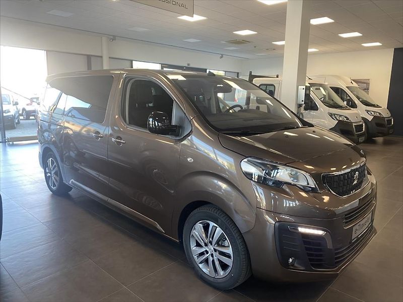 Peugeot Traveller ALLURE e 100kw - fotografie inzerátu