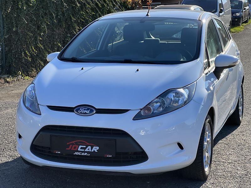 Ford Fiesta 1.25i KLIMA ALU KOUPENO V ČR - fotografie inzerátu