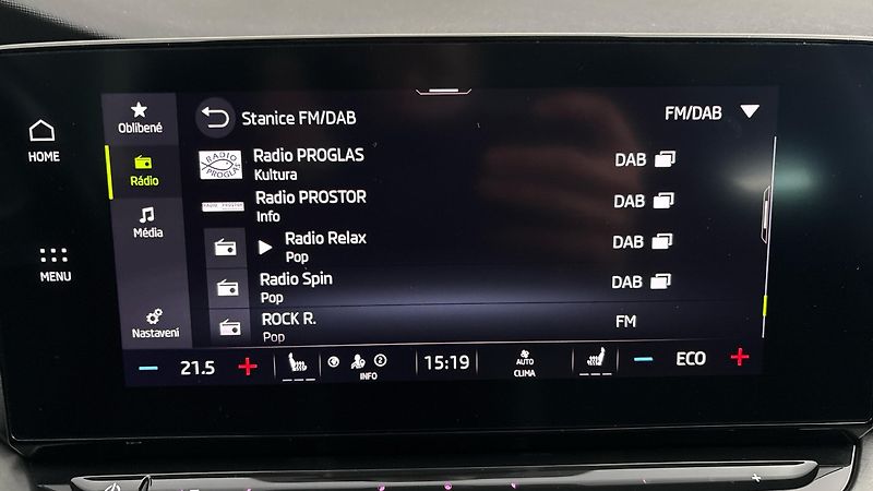 Škoda Octavia 1.4 TSI iV DSG Ambition - fotka 11 z 25