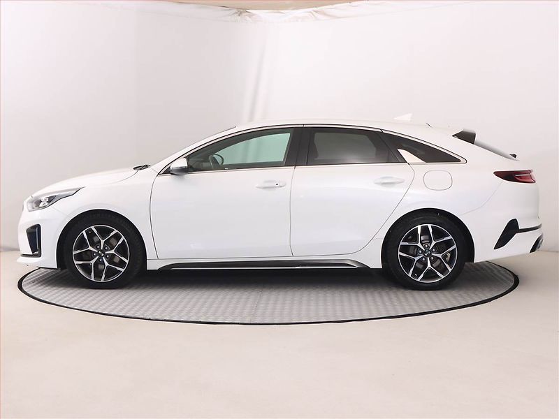 Kia Pro_Ceed (2021) 1.5 T-GDI, Automat, Serv.kniha - fotka 3 z 24