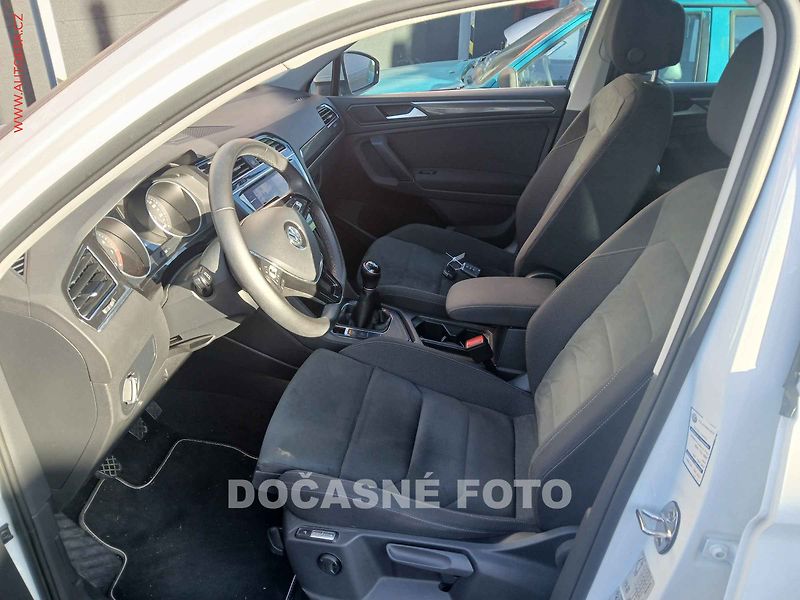 Volkswagen Tiguan (2019) 1.5 TSi - fotka 3 z 3