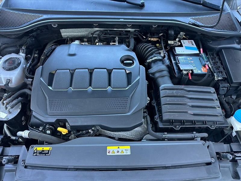 Volkswagen Arteon 2,0 TDI 110kW R-Line, ACC - fotka 40 z 41